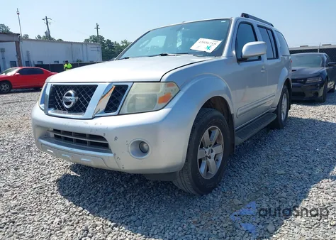 2011 Nissan Pathfinder Sv z USA, uszkodzony, nr VIN 5N1AR1NN0BC608182